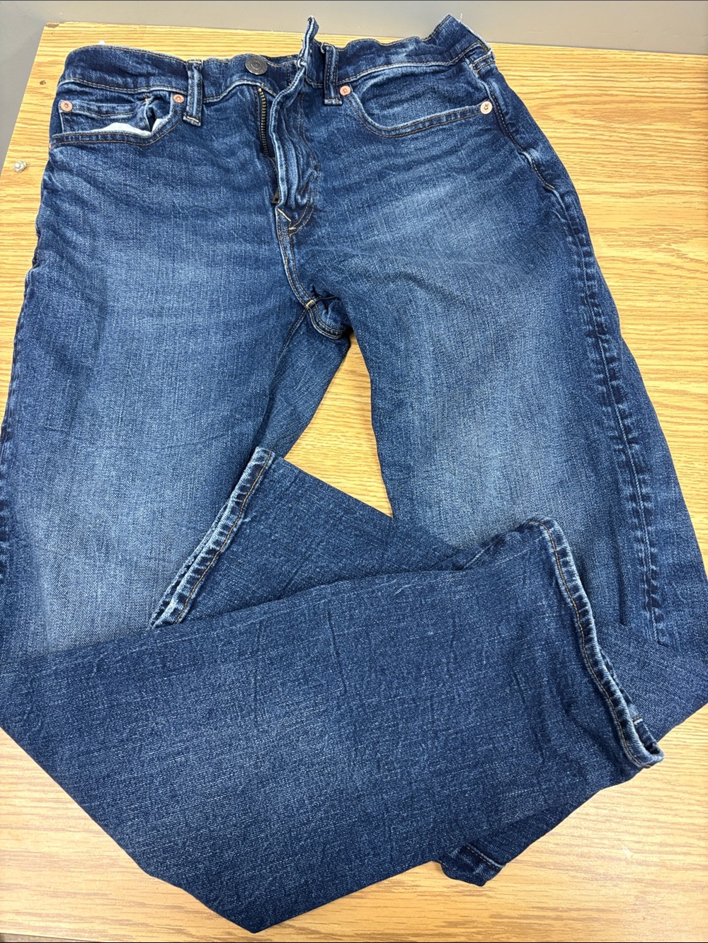 American Eagle Outfitters Straight-Leg Dark Blue Jeans